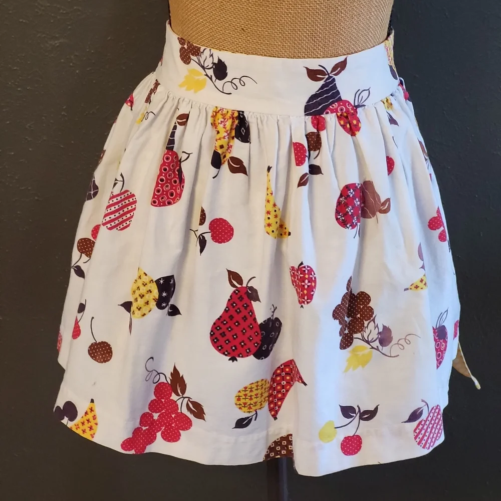 1960s Heavy Cotton Handmade Half Apron Fruit Design